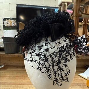 Elegant Black Fascinator with Bow